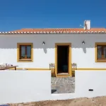 منزل ريفي Casas Do Monte I *