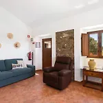 منزل ريفي Casas Do Monte I Gioes