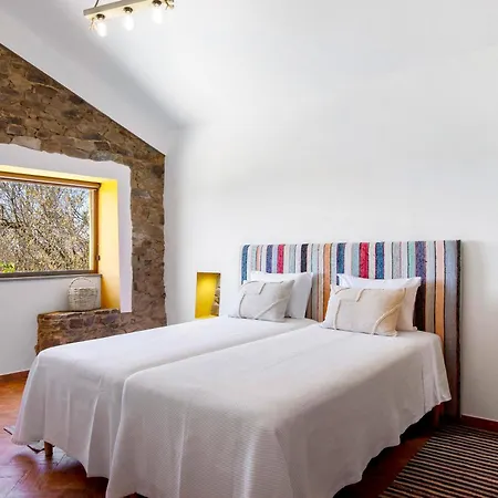 Casas Do Monte I Giões