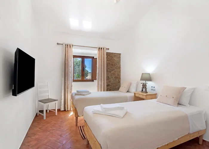 Casas Do Monte I Landhaus Gioes