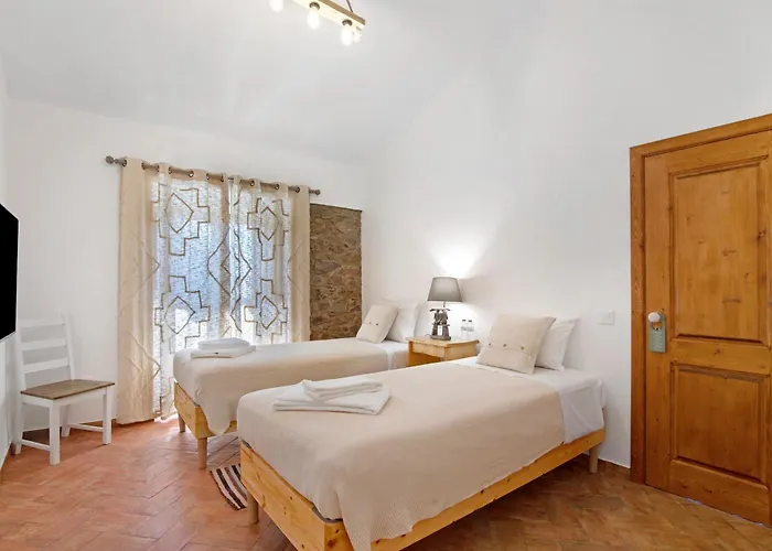 Landhaus Casas Do Monte I Gioes